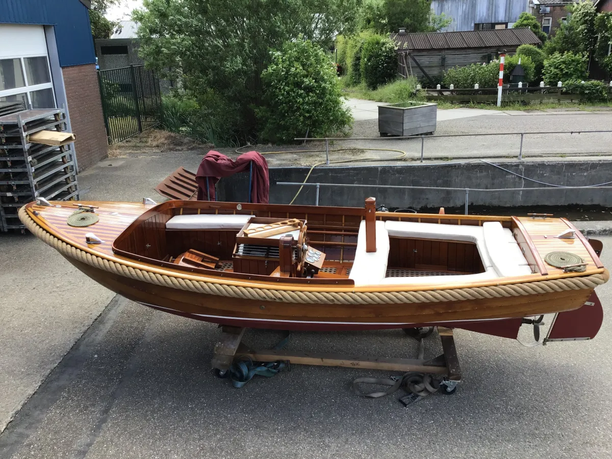 Bois Barque Sloop Vlet 520