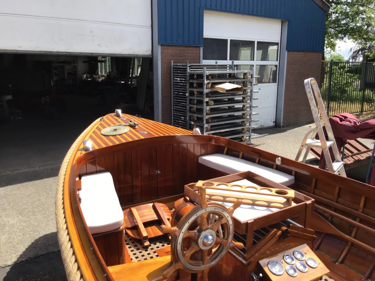 Bois Barque Sloop Vlet 520