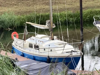 Polyester Sailboat Westerly Centaur Photo 17