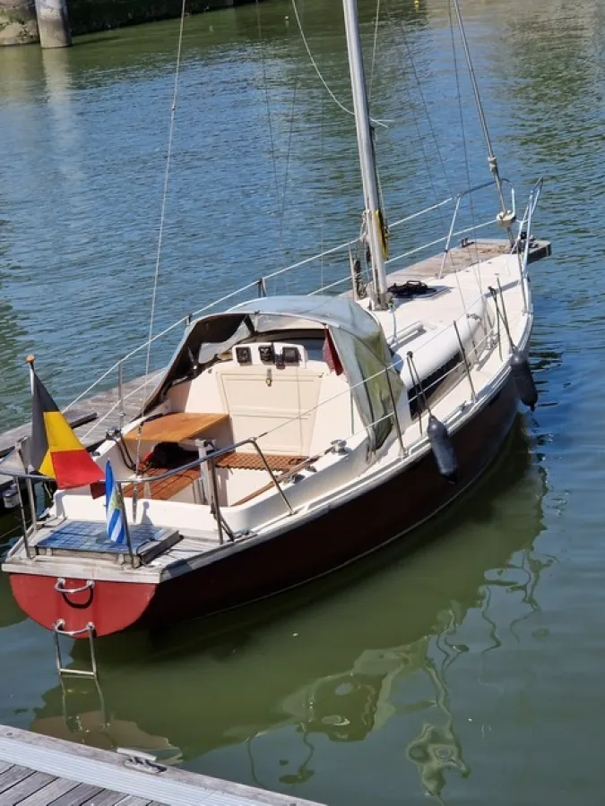 Polyester Sailboat Sirius 29