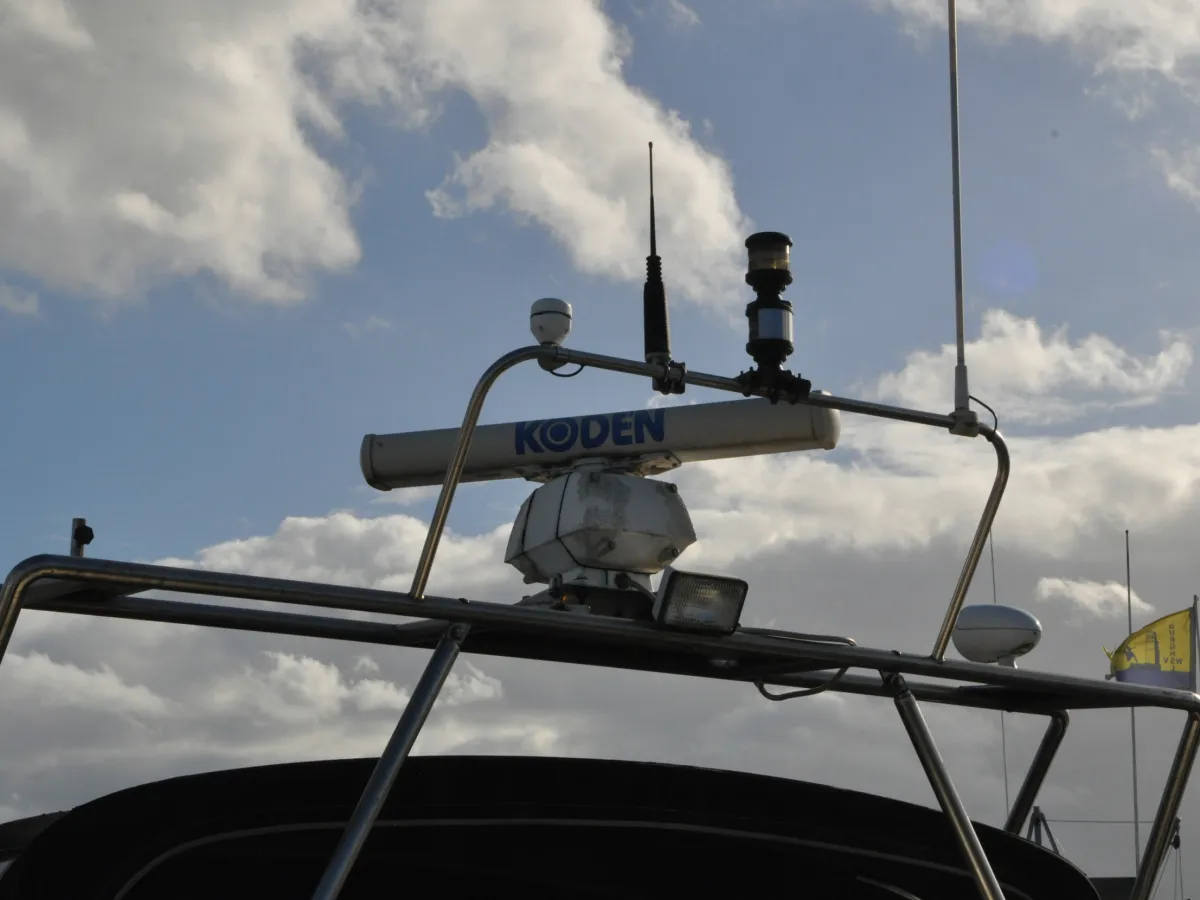 Polyester Motorboat Boston Whaler 31