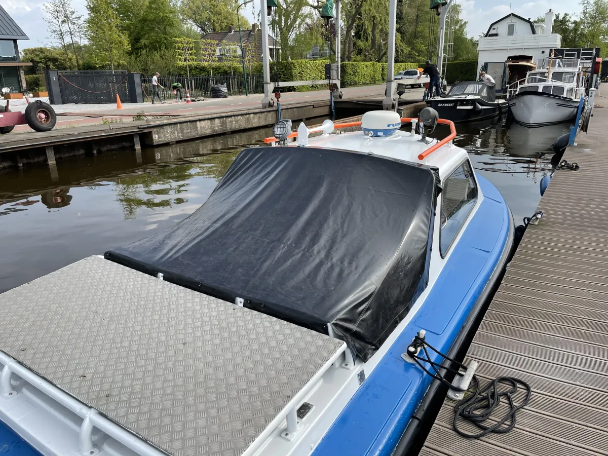 Polyester Workboat Damen Polycat 660