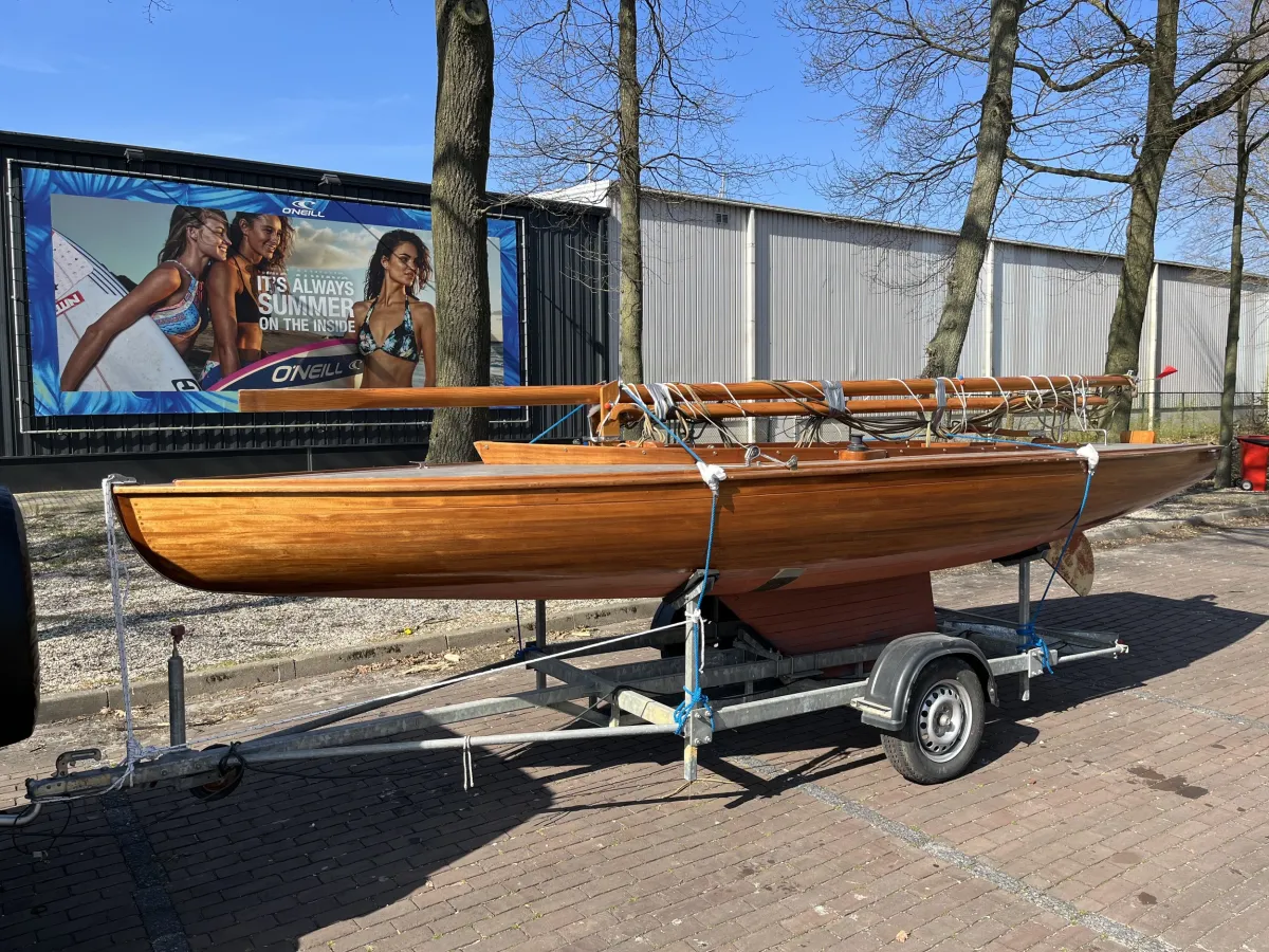 Wood Open zeilboot BM 16 Kwadraat BM