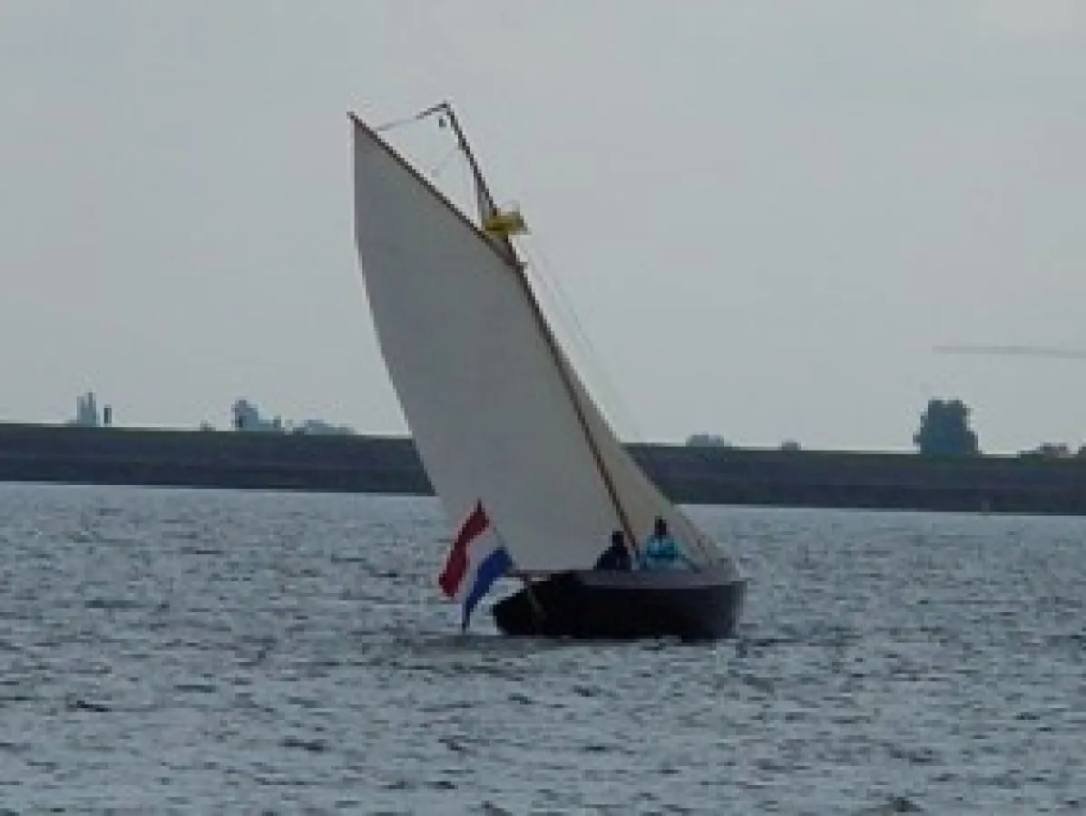 Steel Sailboat Lelievlet 725