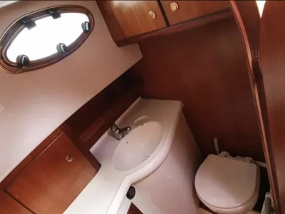 Composite Speedboat Galeon Galia 777 Photo 13