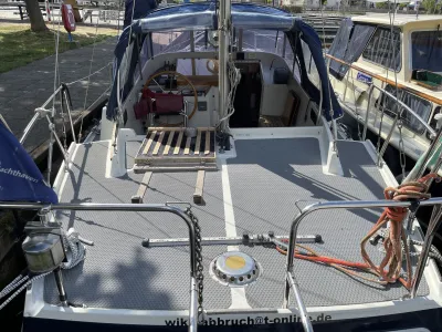 Polyester Sailboat Compass 31 Ketch Photo 22