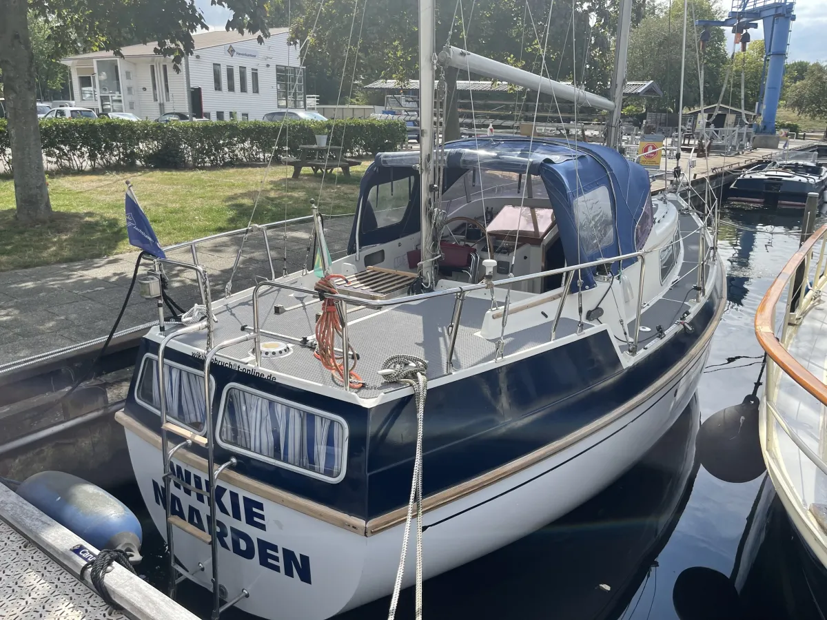 Polyester Sailboat Compass 31 Ketch