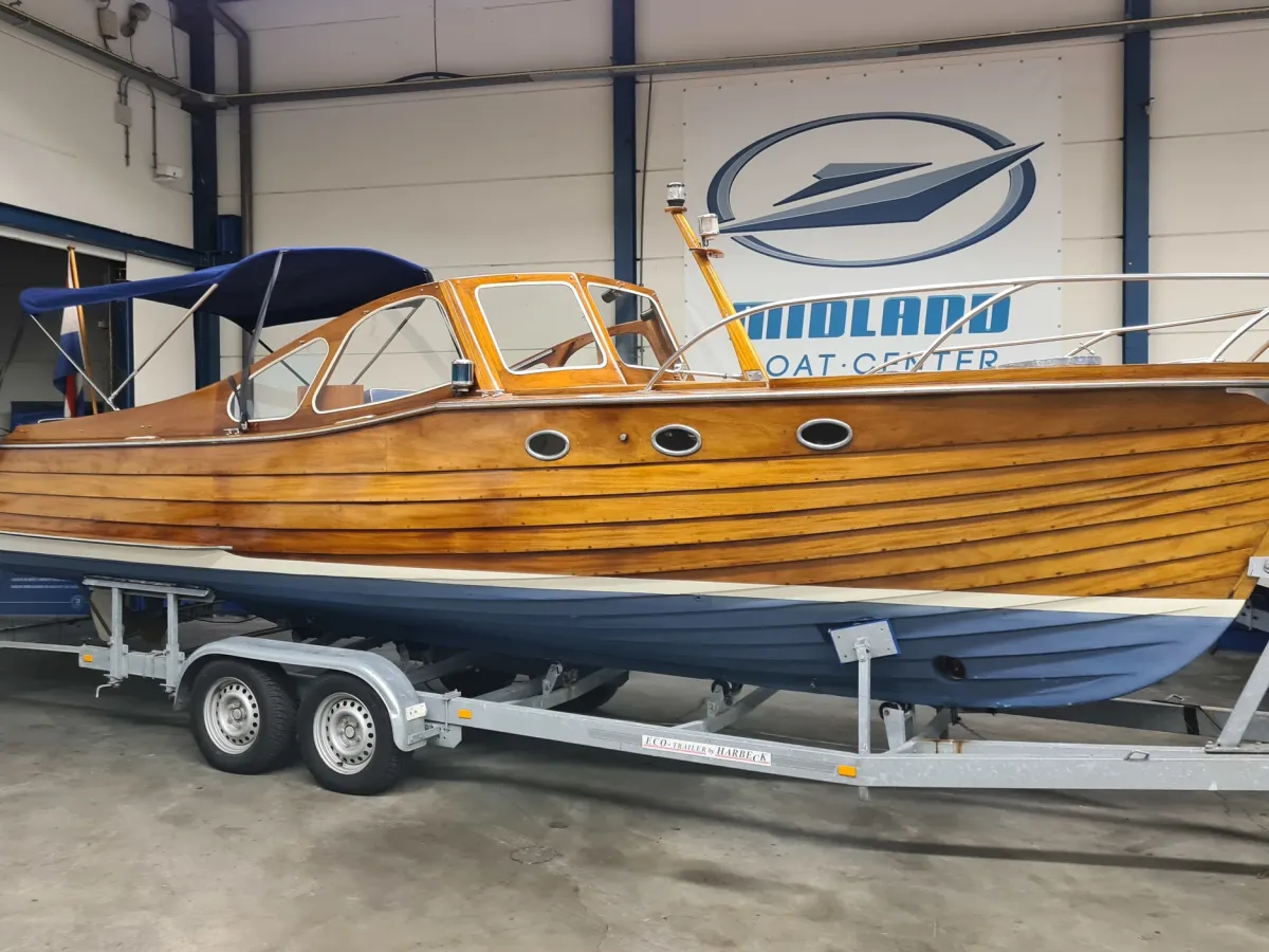 Holz Motorboot Storebro 25