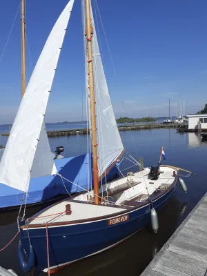 Wood Sailboat Sailing sloop Lilou Photo 10