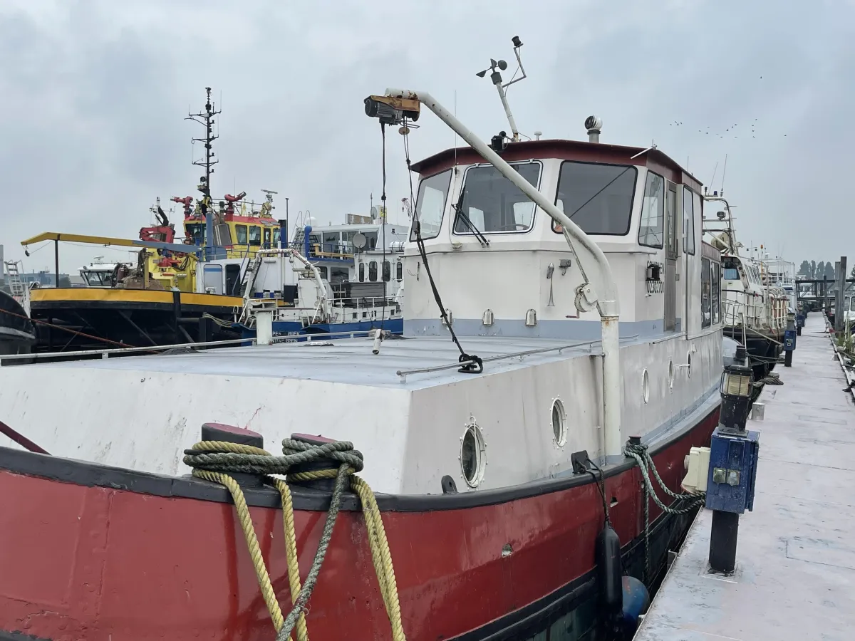 Steel Houseboat Tjalk Woonschip