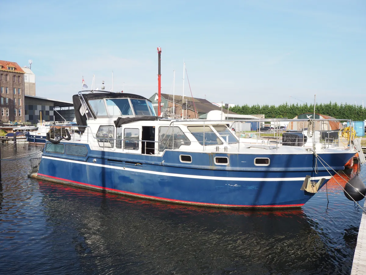 Steel Motorboat Woodfield 13.50 AK