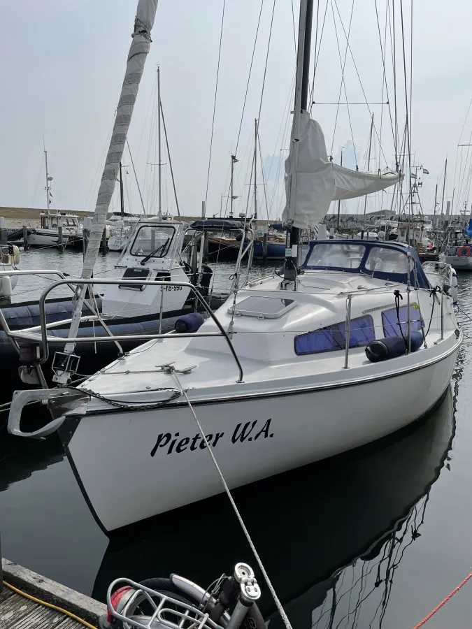 Polyester Sailboat Compromis 850 AK