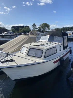 Polyester Open motorboot Cabin boat 550 Photo 1