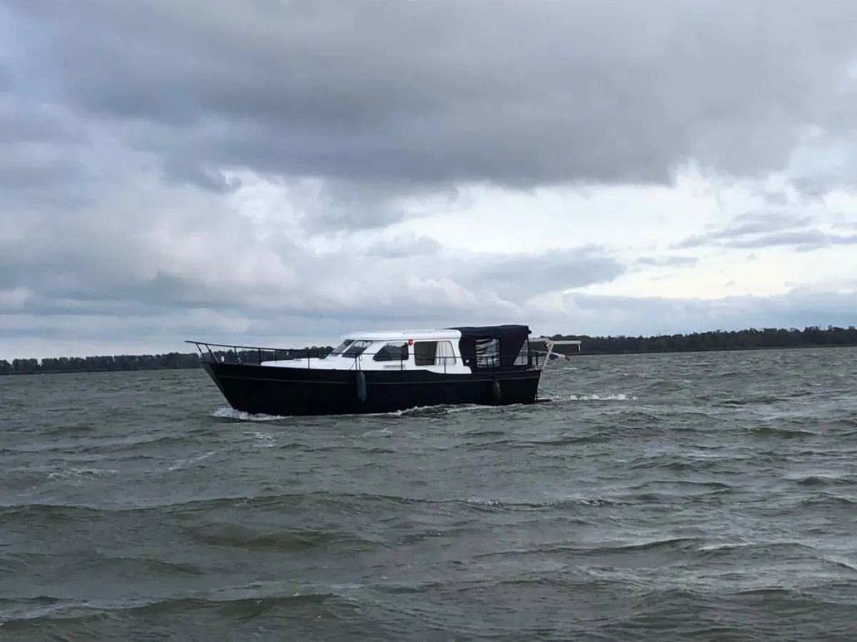 Steel Motorboat Van Vossen Patrouille 900