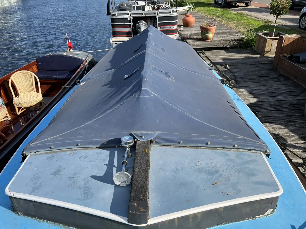 Steel Sloop Vlet 750