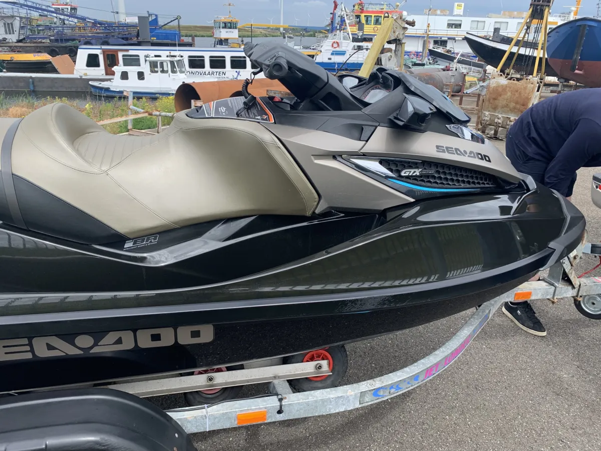 Polyester Jetski - Waterscooter Sea-Doo GTX Limited 300