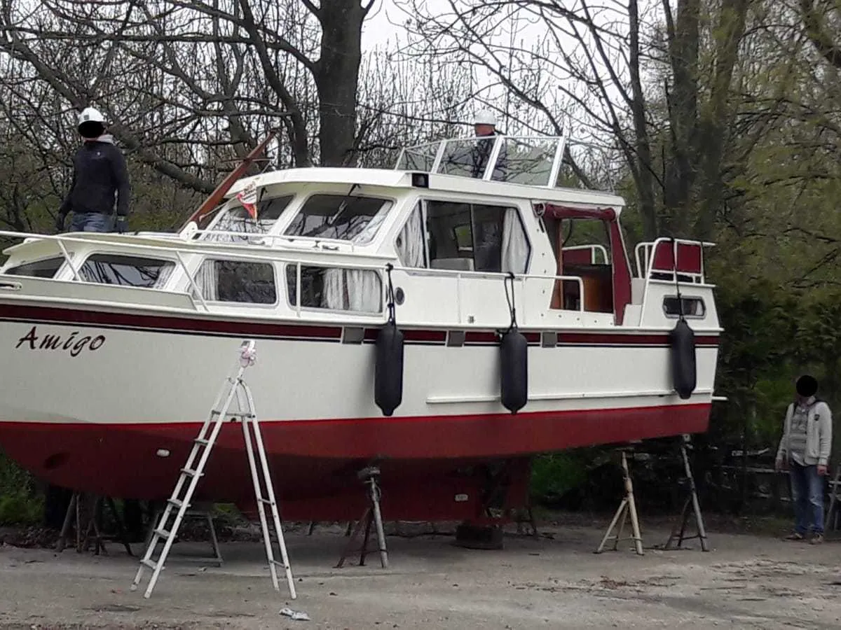 Steel Motorboat Hooveld Motorkruiser