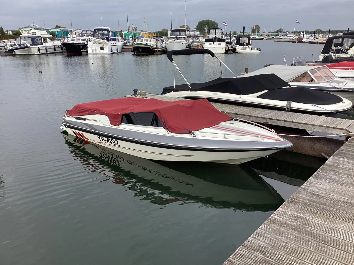 Polyester Speedboat Fletcher 600