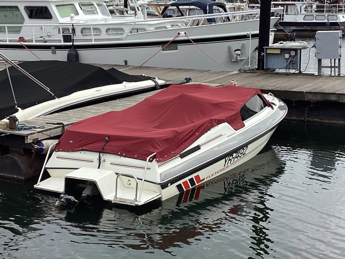 Polyester Speedboat Fletcher 600