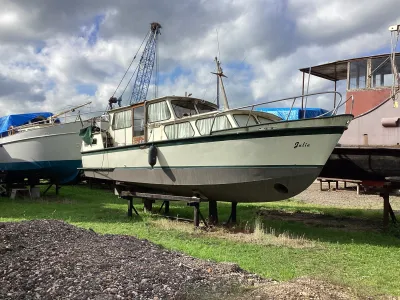 Stahl Motorboot Motorkreuzer 1000 Foto 1