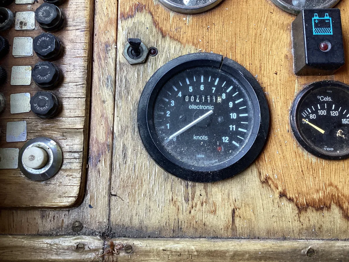 Steel Motorboat Trawler 1200