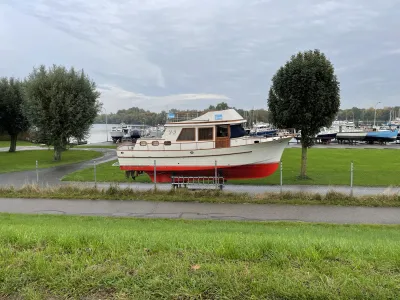 Polyester Motorboat Taiwan Trawler 1200 Photo 5