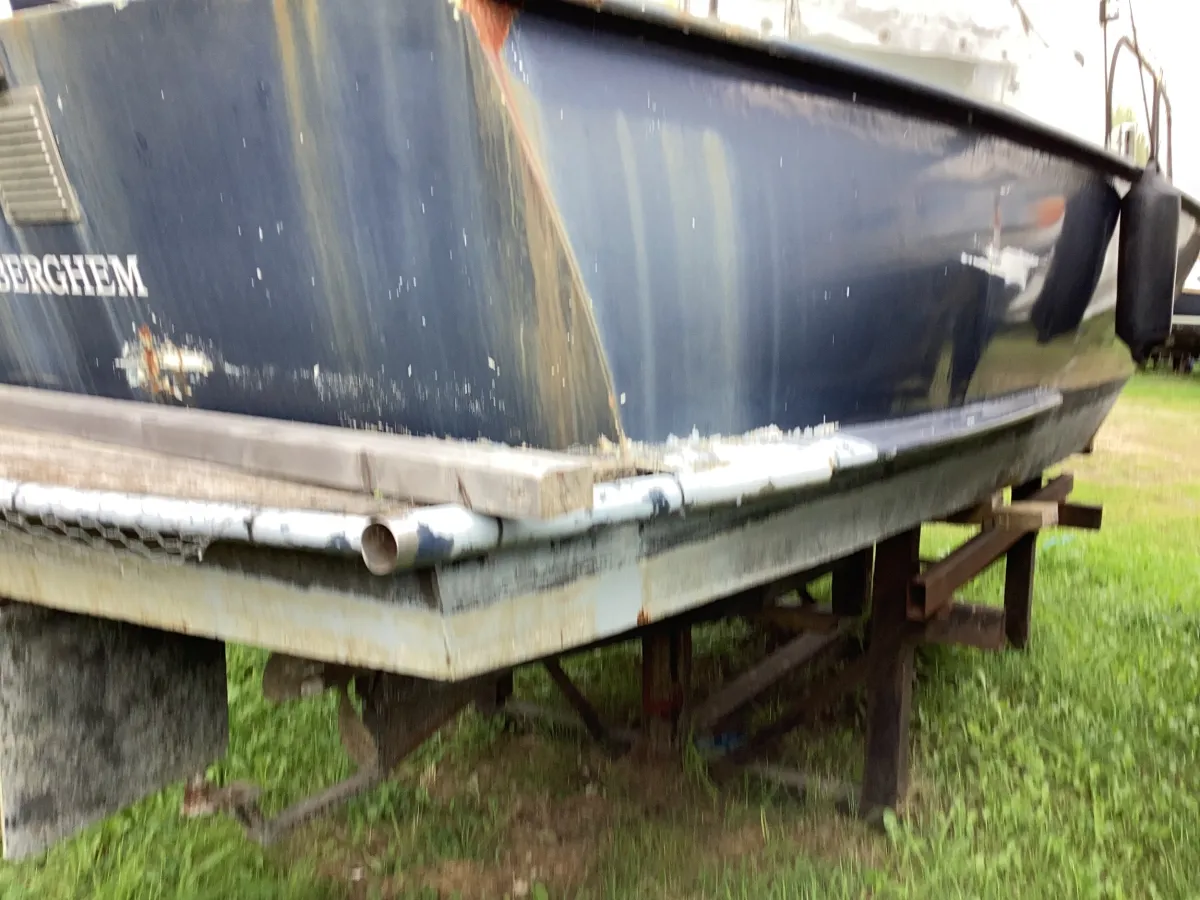 Steel Motorboat Cabin boat 700