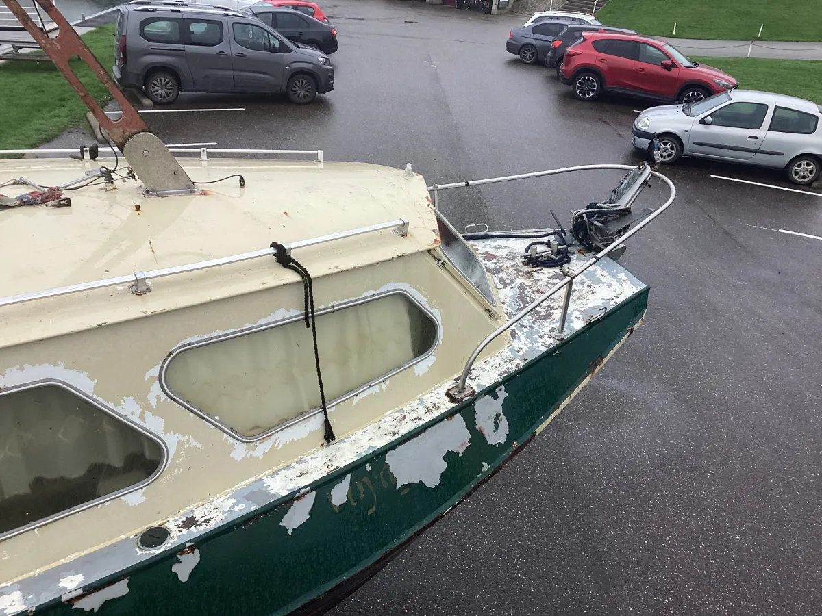 Steel Motorboat Zalmschouw 900