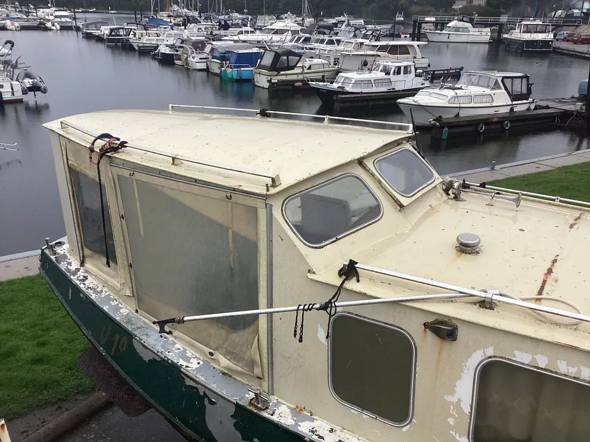 Steel Motorboat Zalmschouw 900