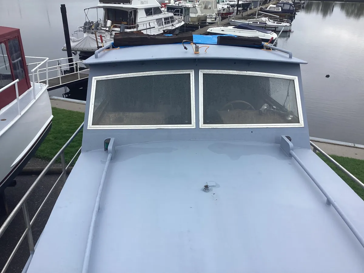 Steel Motorboat Doerak 800