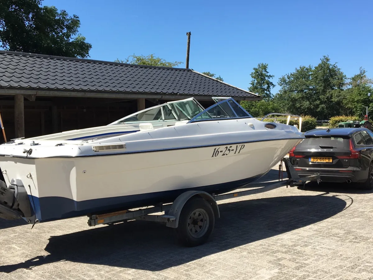 Polyester Speedboat Imperial 550