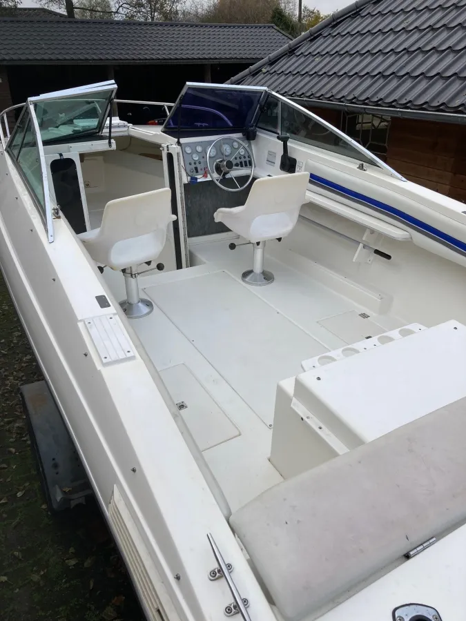 Polyester Speedboat Imperial 550