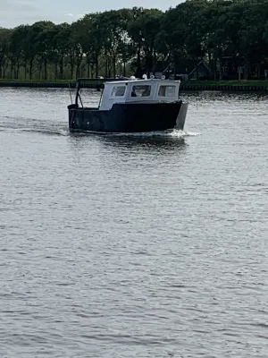 Steel Workboat Bakdekker Visboot Photo 1