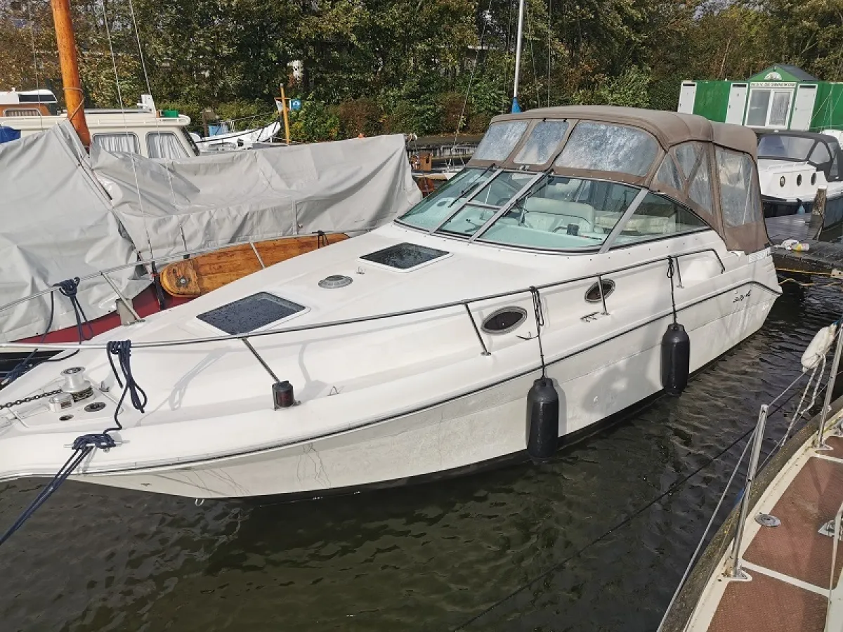 Polyester Speedboat Sea Ray 270 Sundancer