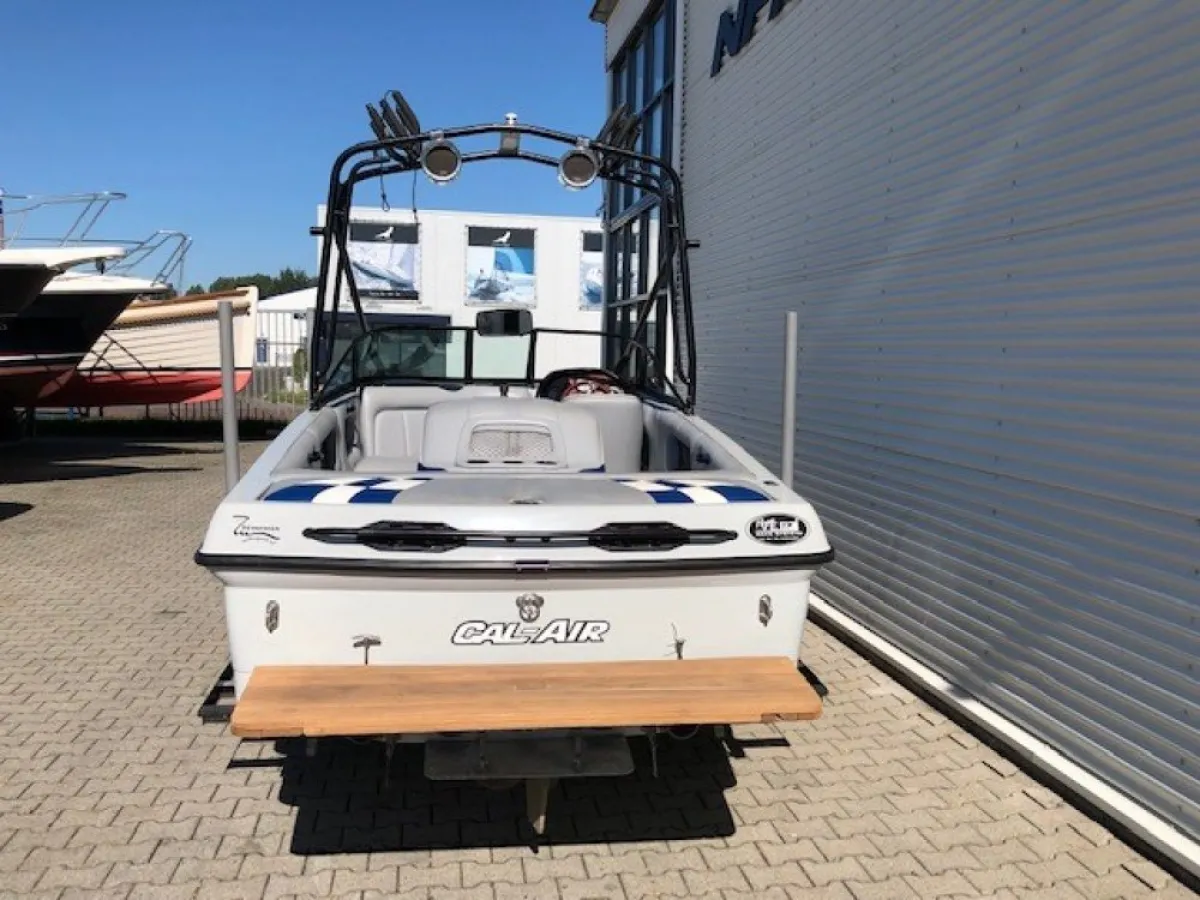 Polyester Speedboat Calabria Cal Air