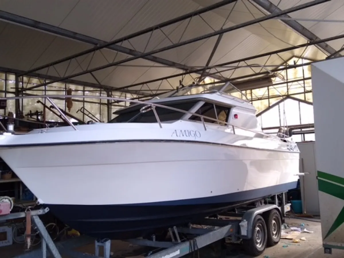 Polyester Motorboat International Speedcruiser