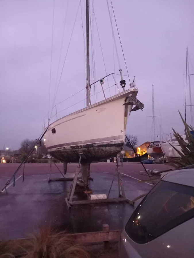 Polyester Sailboat Dufour Gib'Sea 33