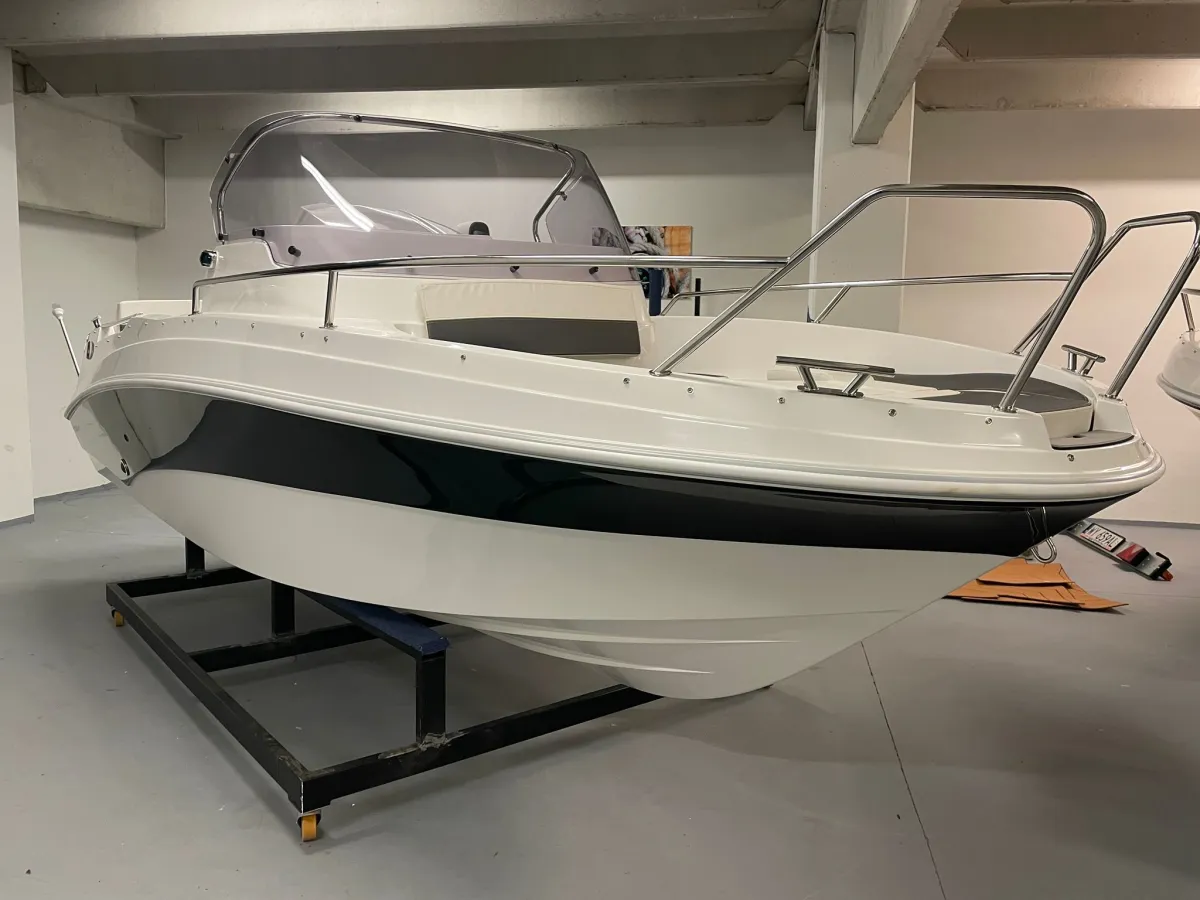 Polyester Speedboat Marine Time QX 556