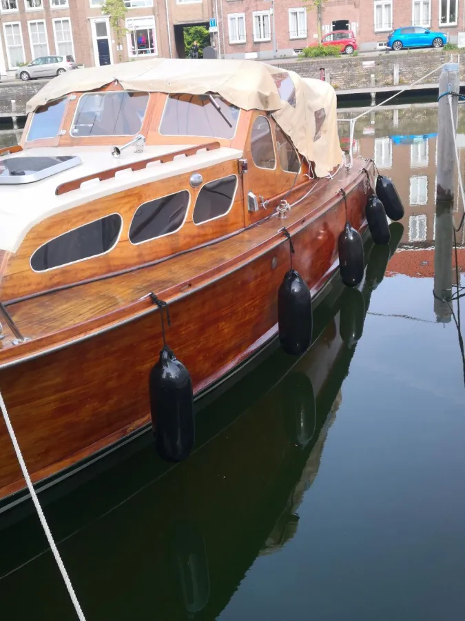 Wood Motorboat Iversen Speedcruiser