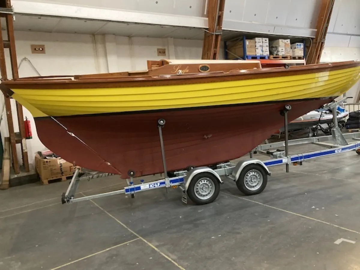 Bois Voilier Folkboot 25f