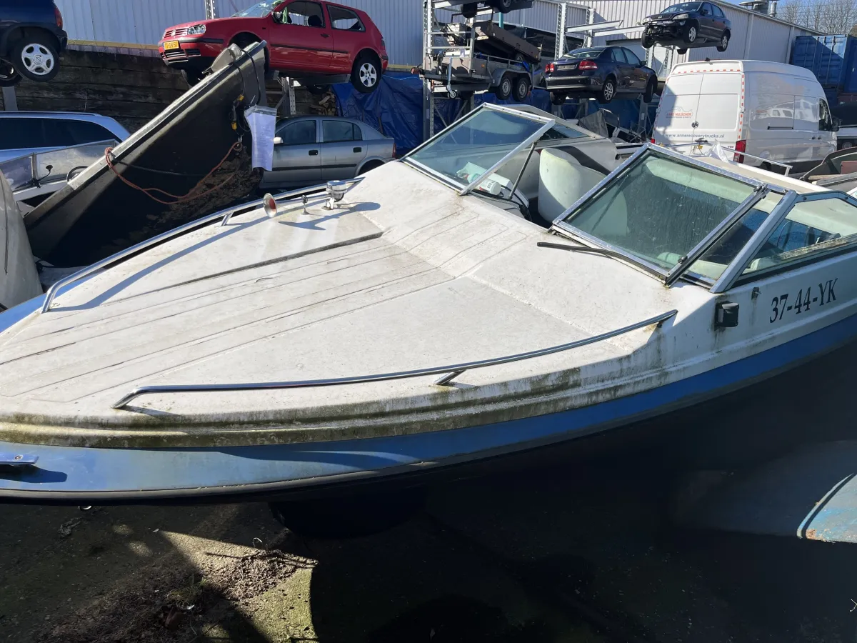 Polyester Budgetboat Navara 600