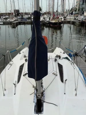 Polyester Sailboat Sportina 680 Photo 9