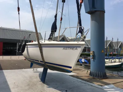 Polyester Sailboat Sportina 680 Photo 11