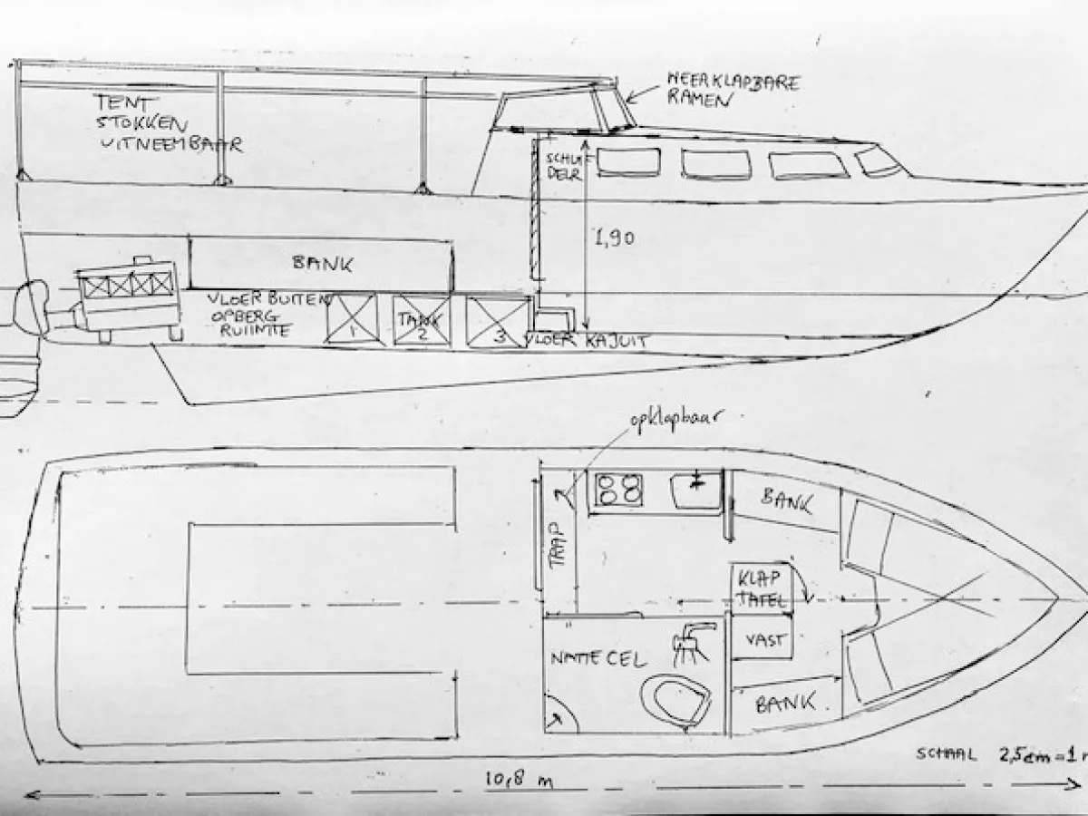 Polyester Hull Sloop 1080