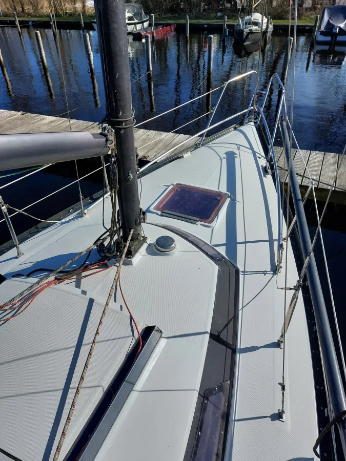 Polyester Sailboat Comet 801