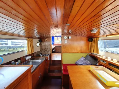 Steel Motorboat Cabin boat 835 Photo 6