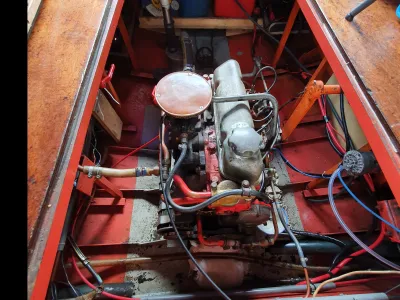 Steel Motorboat Cabin boat 835 Photo 10