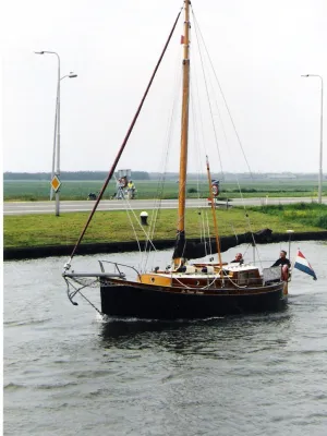 Wood Sailboat Kajuitzeilsloep 900 Photo 6