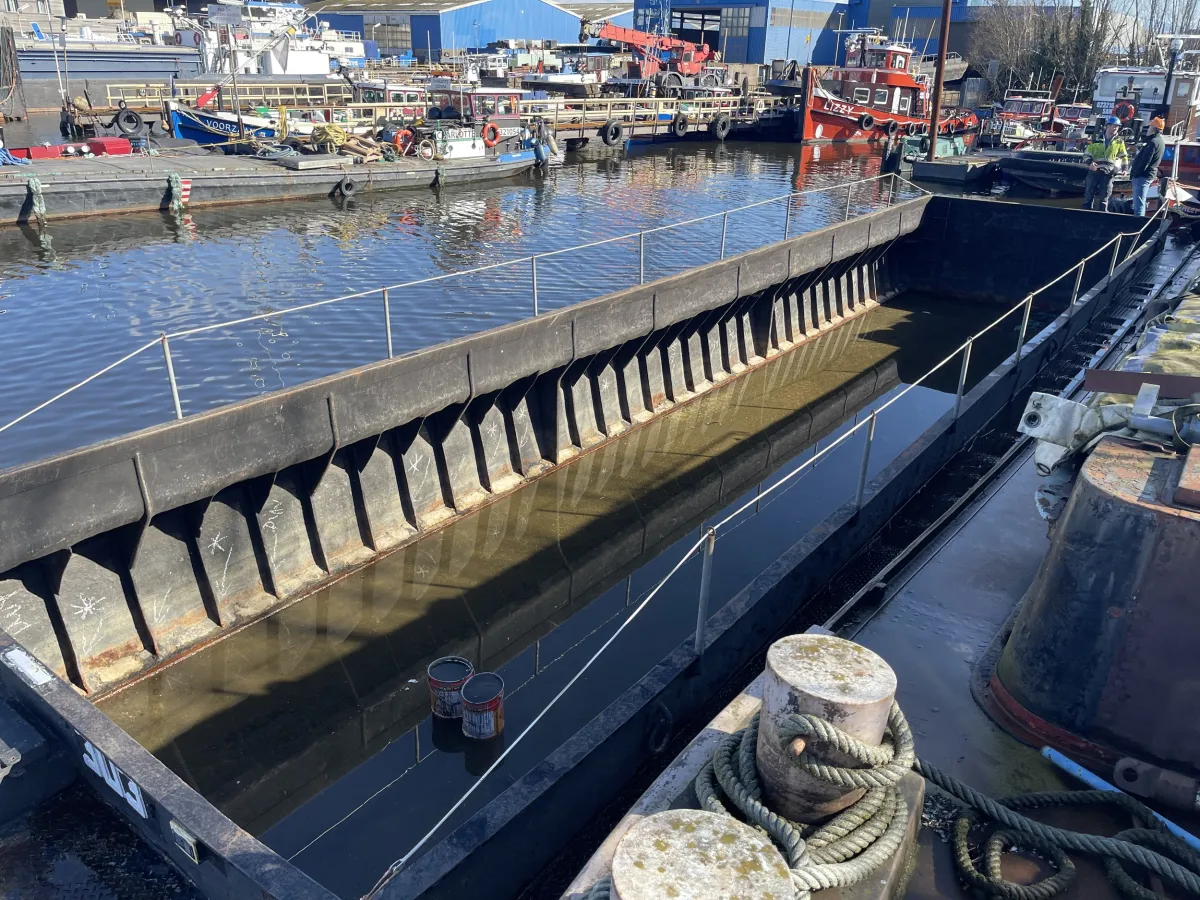 Steel Workboat Dry bulk cargo barge SB 303