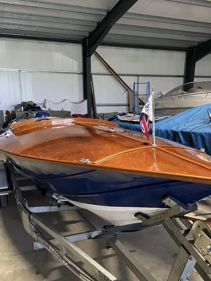 Wood Speedboat Tremlett Sportsman 21